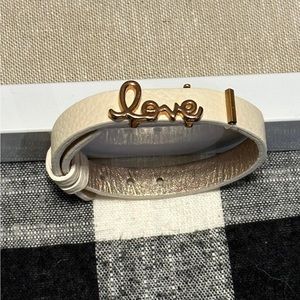 White & Rose Gold Keep bracelet with Rose Gold Love charm